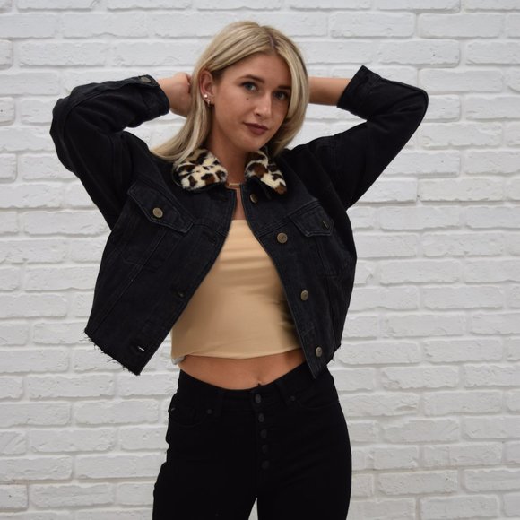 Denim Bomber Oversized Jacket Cheetah Collar NWT - Picture 2 of 3